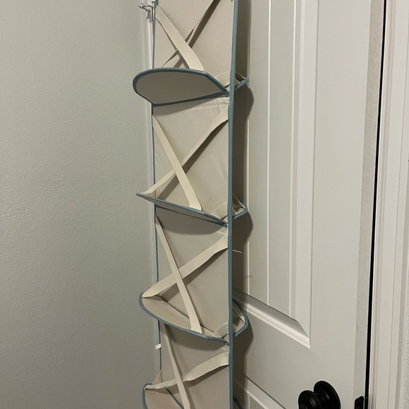 Real Simple hanging purse organizer - Picture 2 of 2